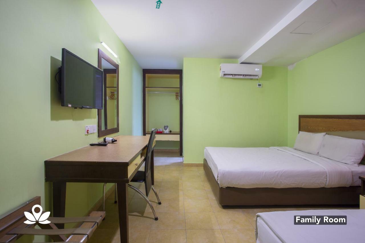 Hotel Weilia Малакка Экстерьер фото